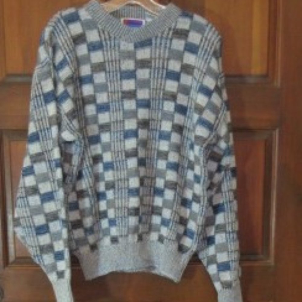 SWEATER GRAPHIX Knit Squares Large